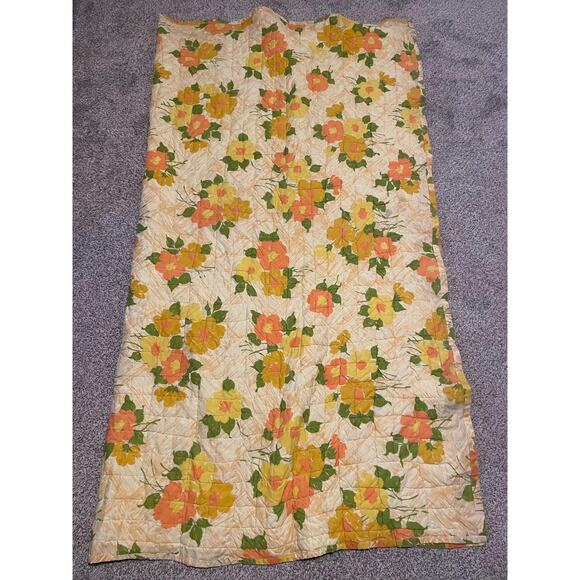 Vintage Floral Quilt Throw Blanket Orange Yellow Flowers Mod Cottagecore MCM 70s - Picture 2 of 9